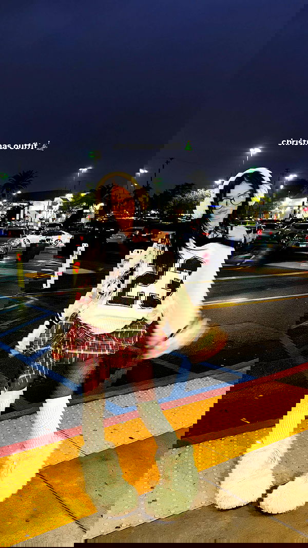 nevaaadaa nevaaadaa archive image