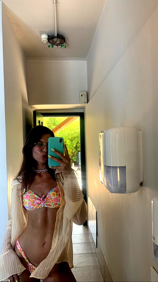 nicoleroit instagram image archive image