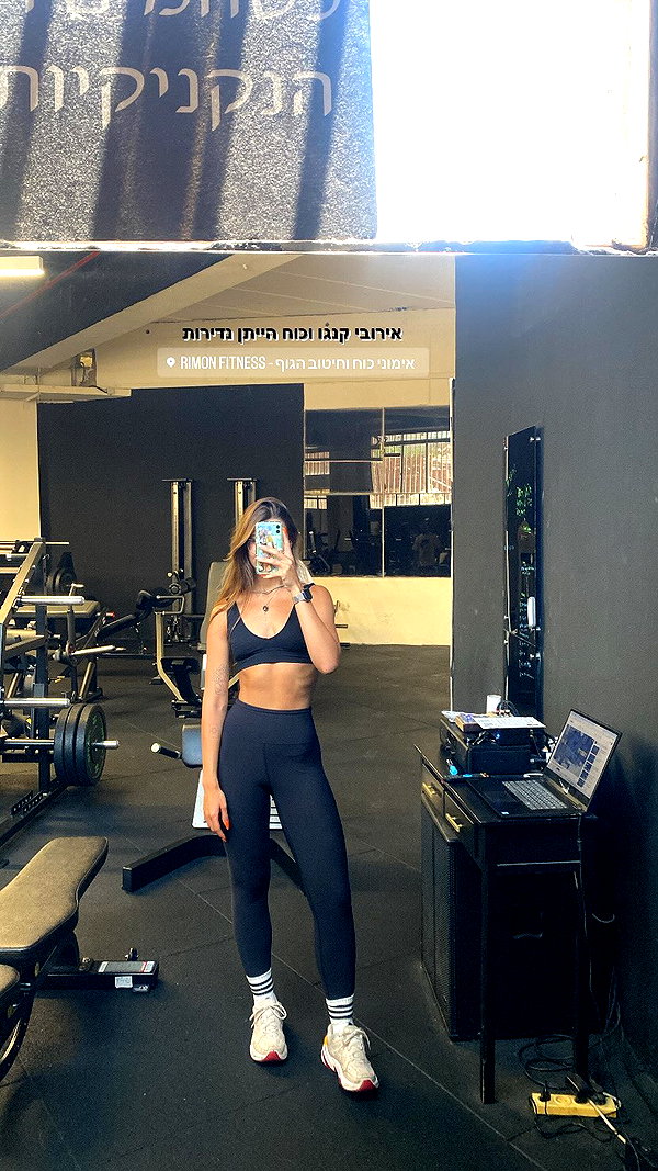 nicoleroit instagram image archive image