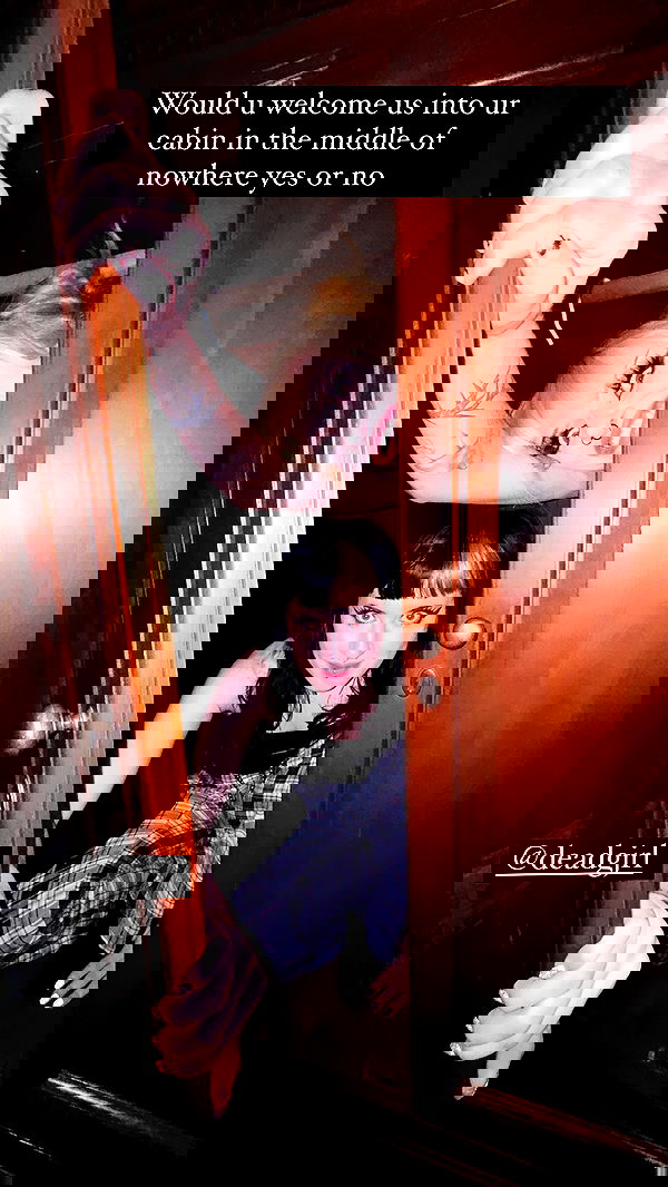 nikkibitez nikkibitez archive image