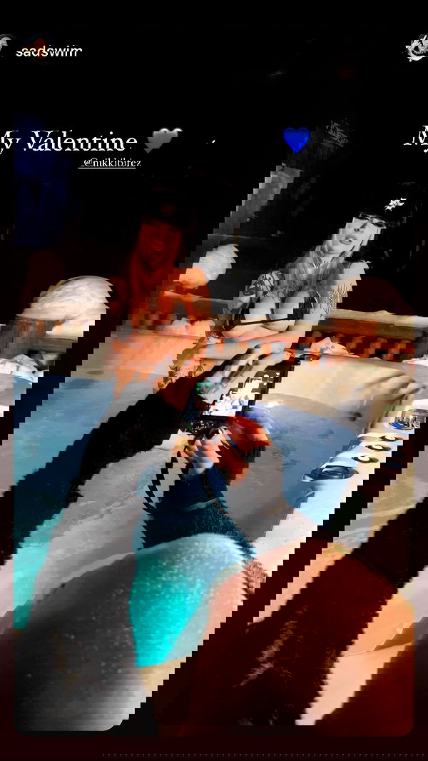 nikkibitez nikkibitez archive image