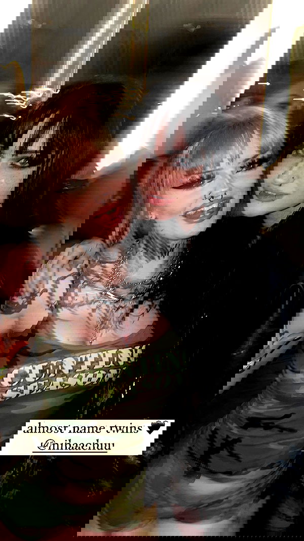 nikkibitez nikkibitez archive image