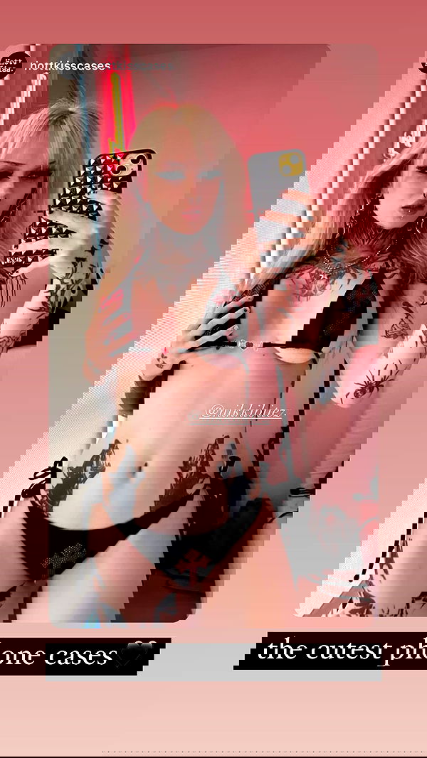 nikkibitez nikkibitez archive image