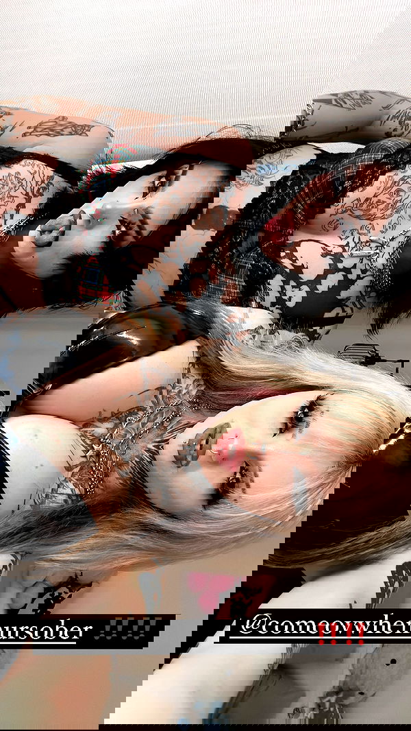 nikkibitez nikkibitez archive image