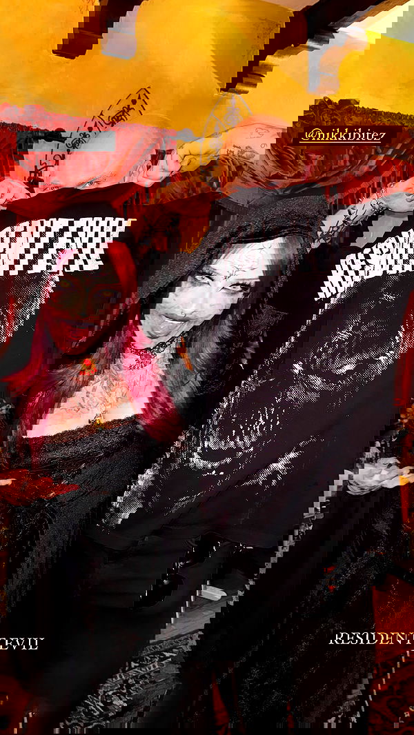 nikkibitez nikkibitez archive image