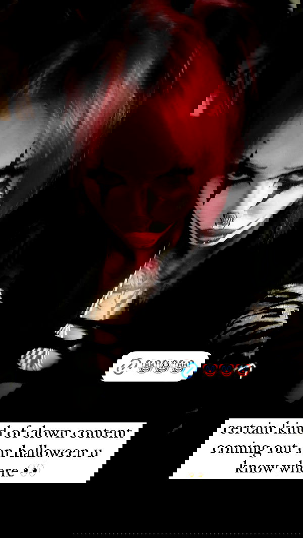 nikkibitez nikkibitez archive image