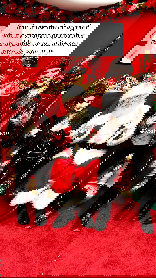 nikkibitez nikkibitez archive image