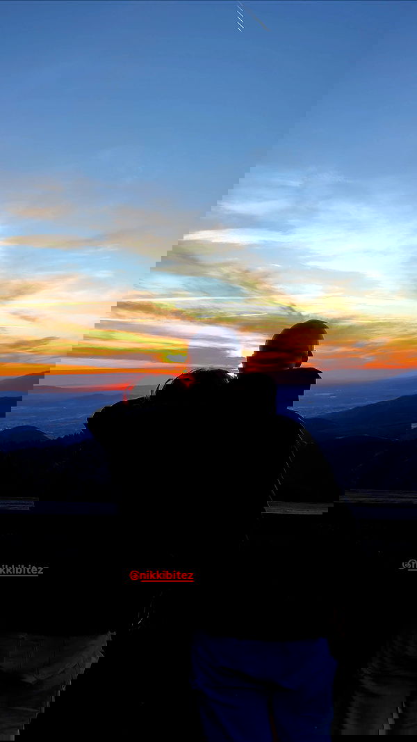 nikkibitez nikkibitez archive image