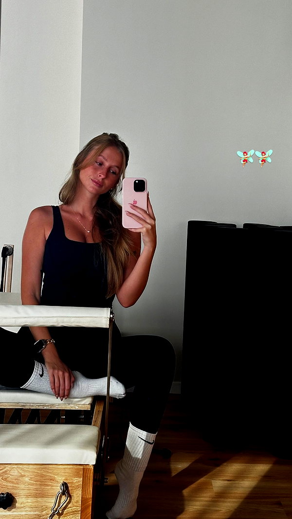 nikol.shishak instagram image archive image