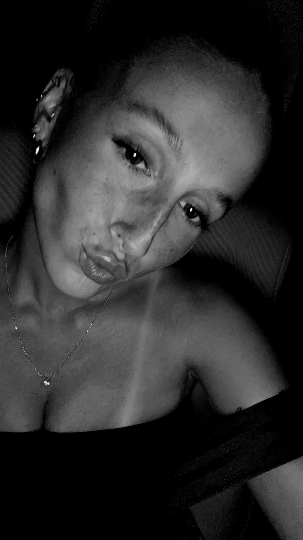 nikol.shishak instagram image archive image