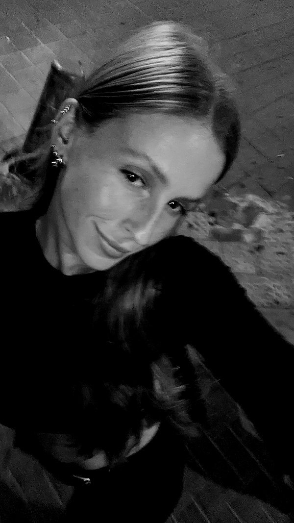 nikol.shishak instagram image archive image