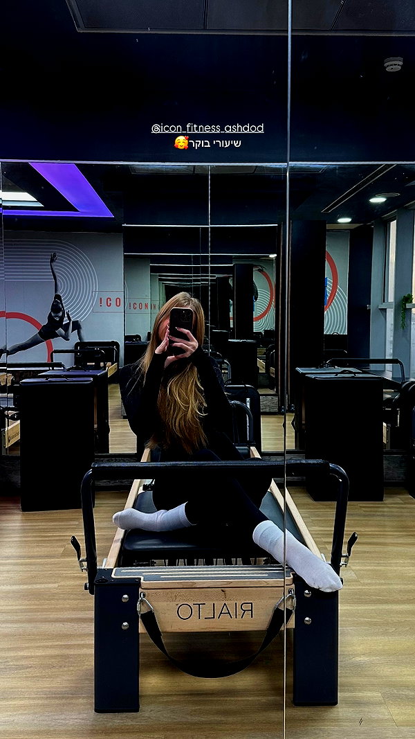 nikol.shishak instagram image archive image