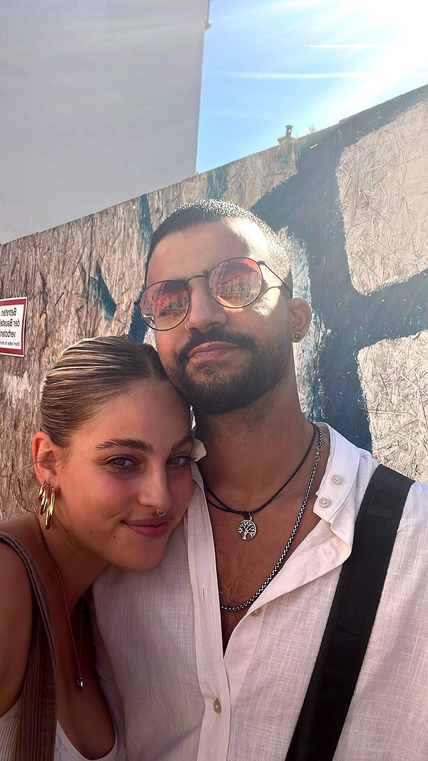 noa_freund instagram image archive image