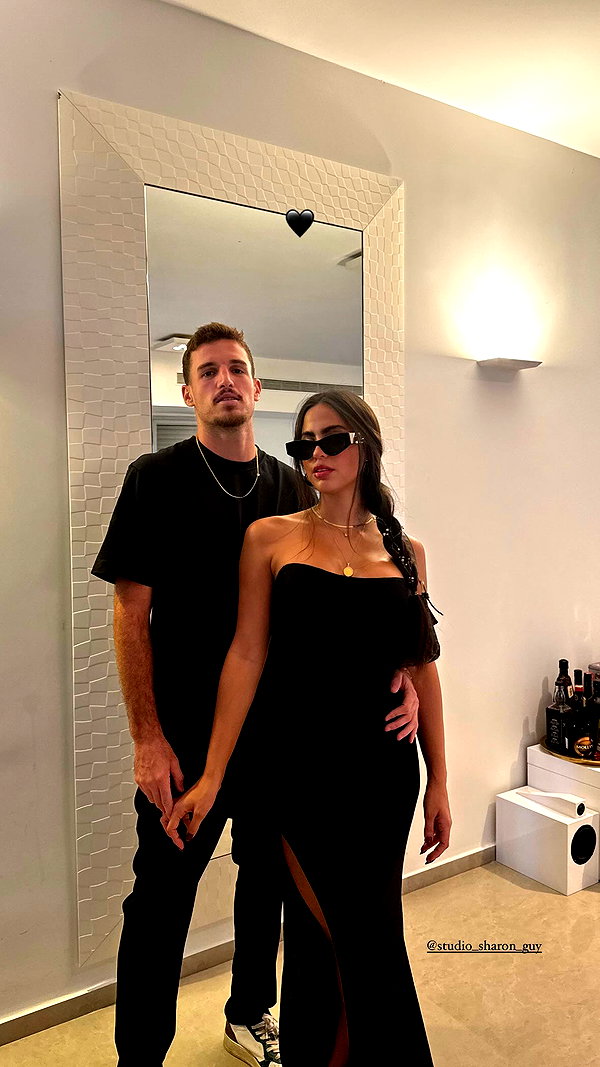 noa_mendel_ instagram image archive image