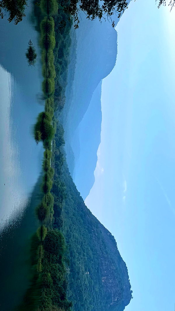 noa_mendel_ instagram image archive image