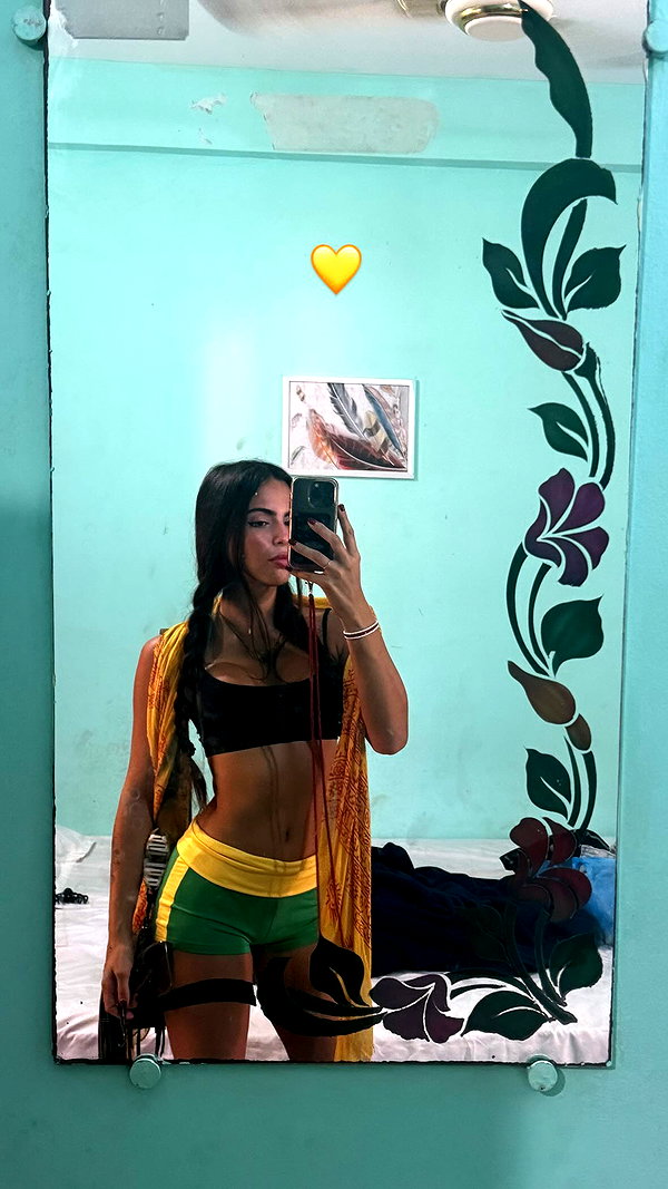 noa_mendel_ instagram image archive image