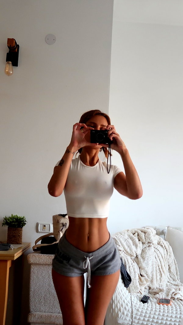 noam_alon1 instagram image archive image