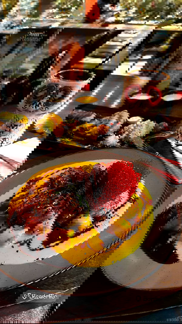 noeemiimii noeemiimii archive image