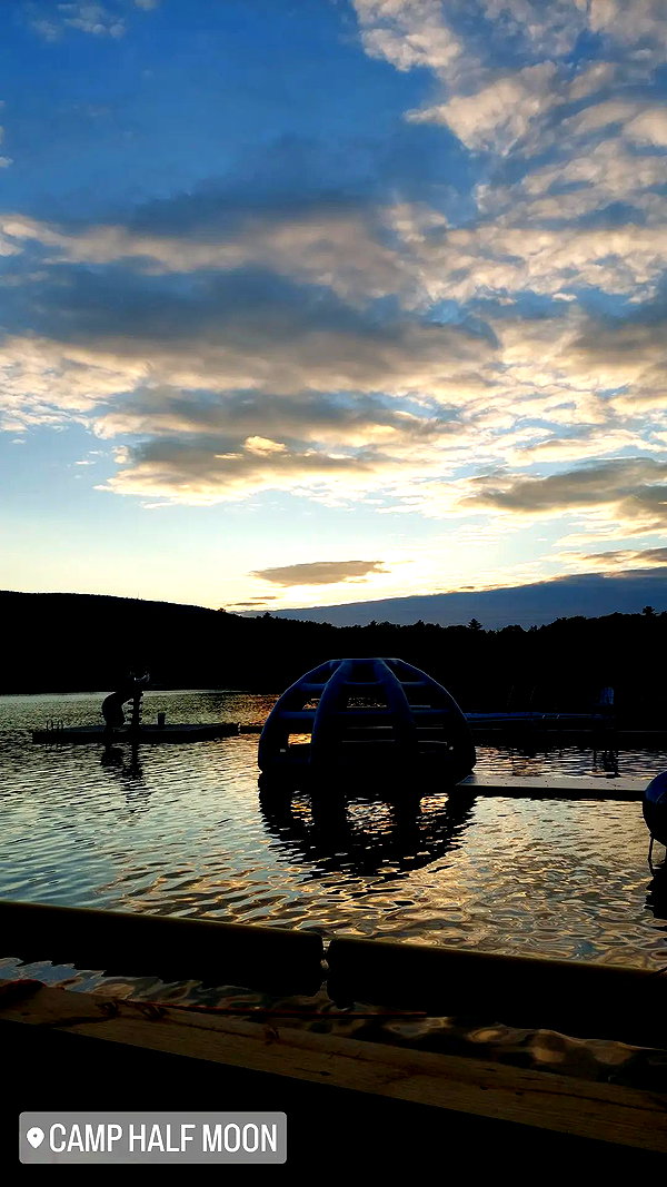 noiemacklin instagram image archive image
