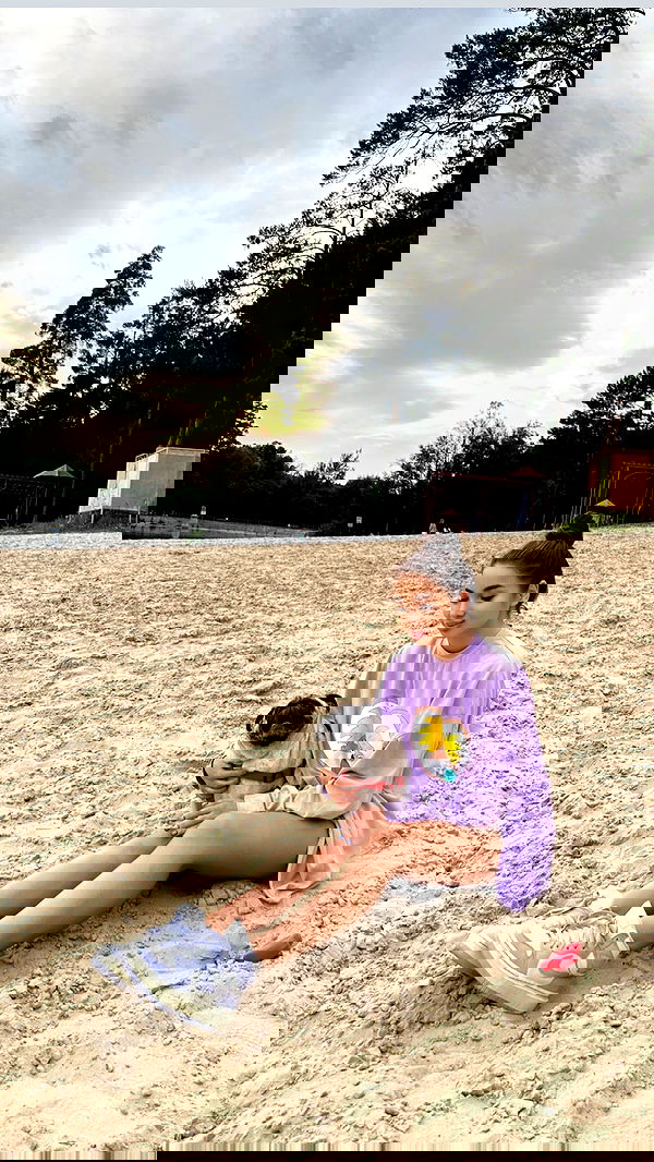 nyityam nyityam archive image