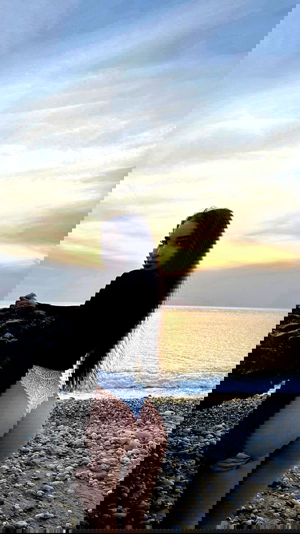 nyityam nyityam archive image