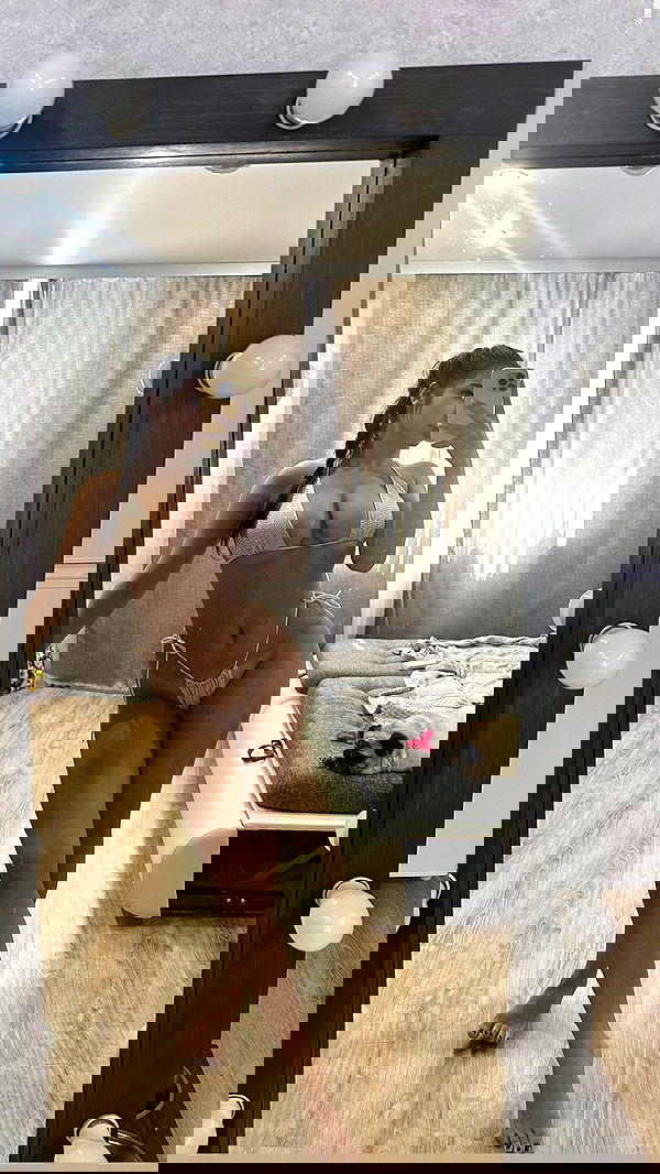 nyityam nyityam archive image