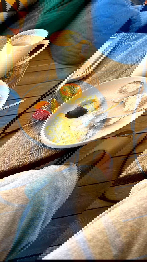 nyityam nyityam archive image