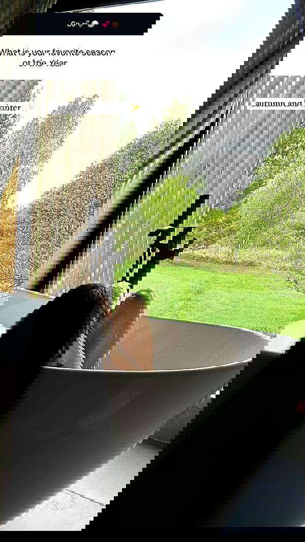 nyityam nyityam archive image