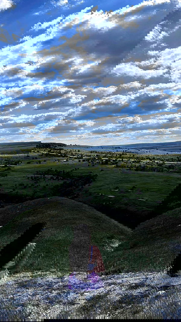 nyityam nyityam archive image