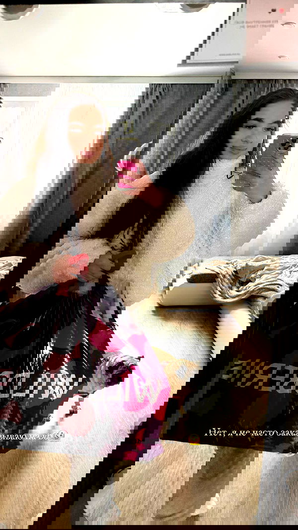 nyityam nyityam archive image