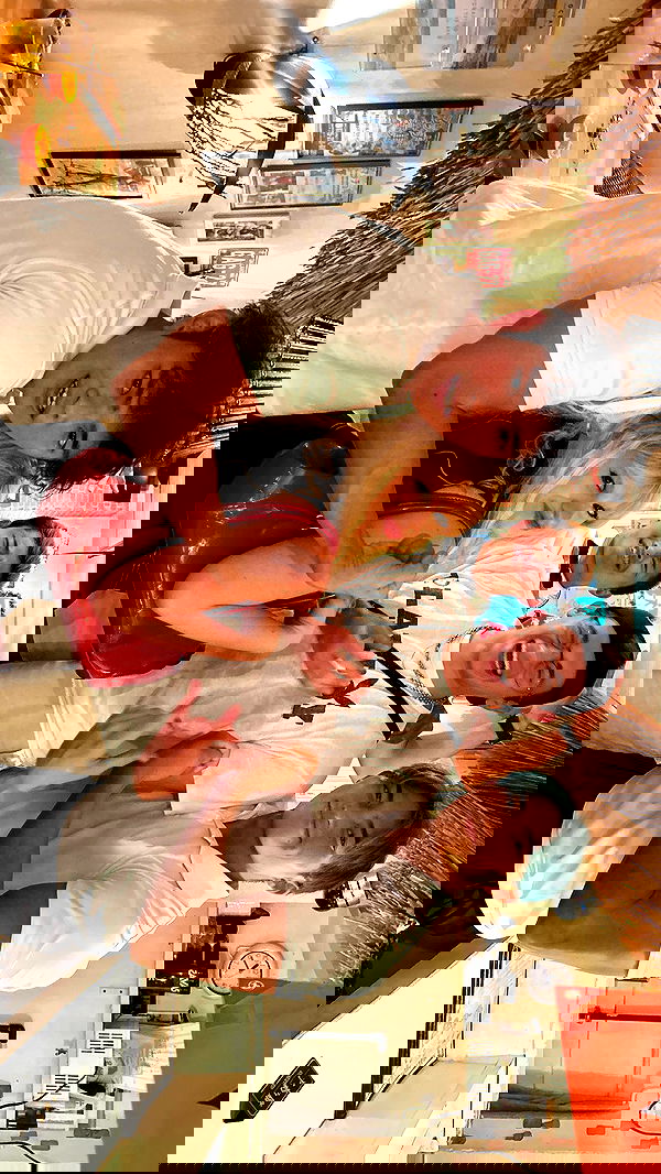 ormosheee ormosheee archive image