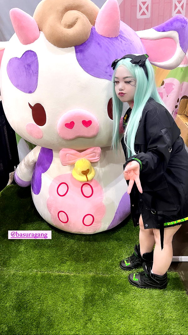 petitekitti instagram image archive image
