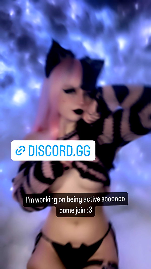 piper.foxx instagram image archive image