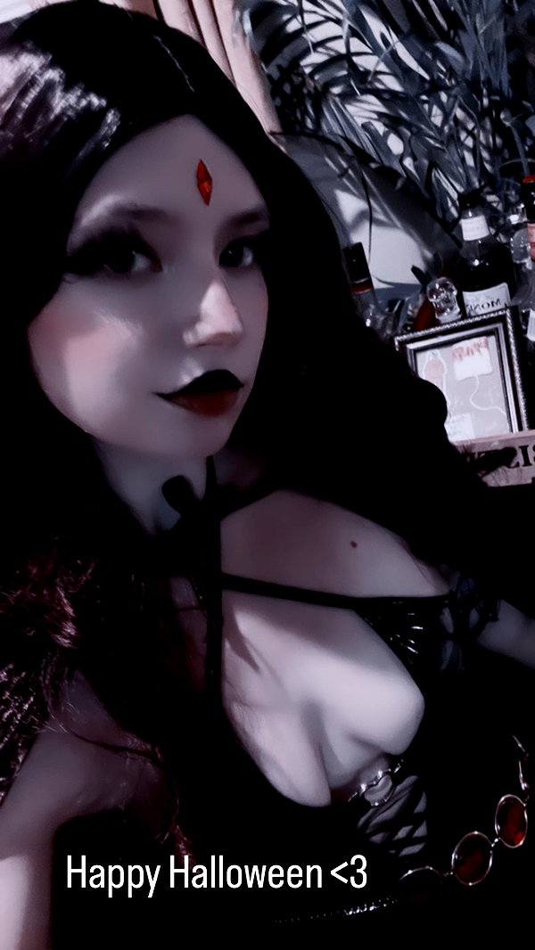 piper.foxx instagram image archive image