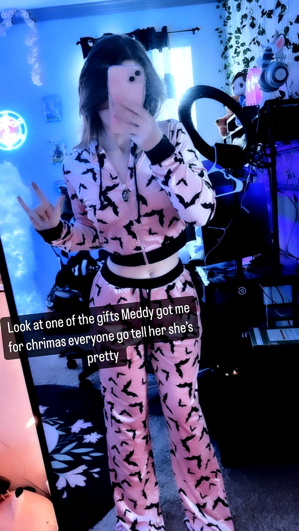 piper.foxx instagram image archive image