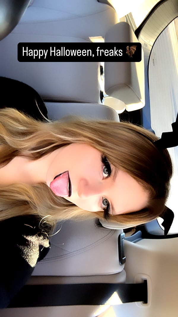 piper.foxx instagram image archive image