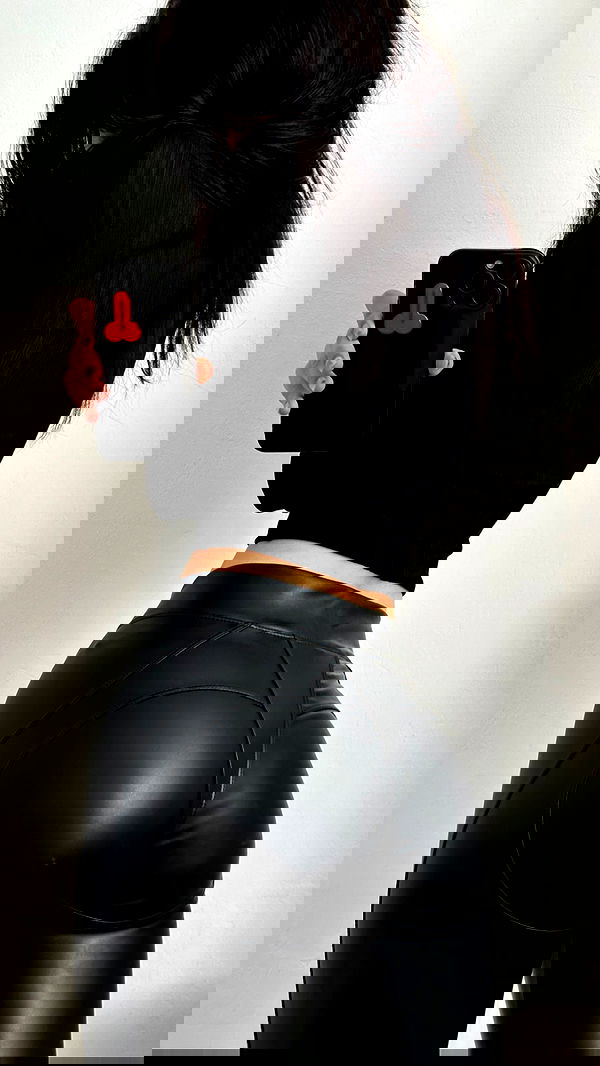 quincymood quincymood archive image