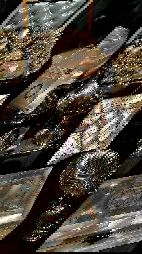 quincymood quincymood archive image