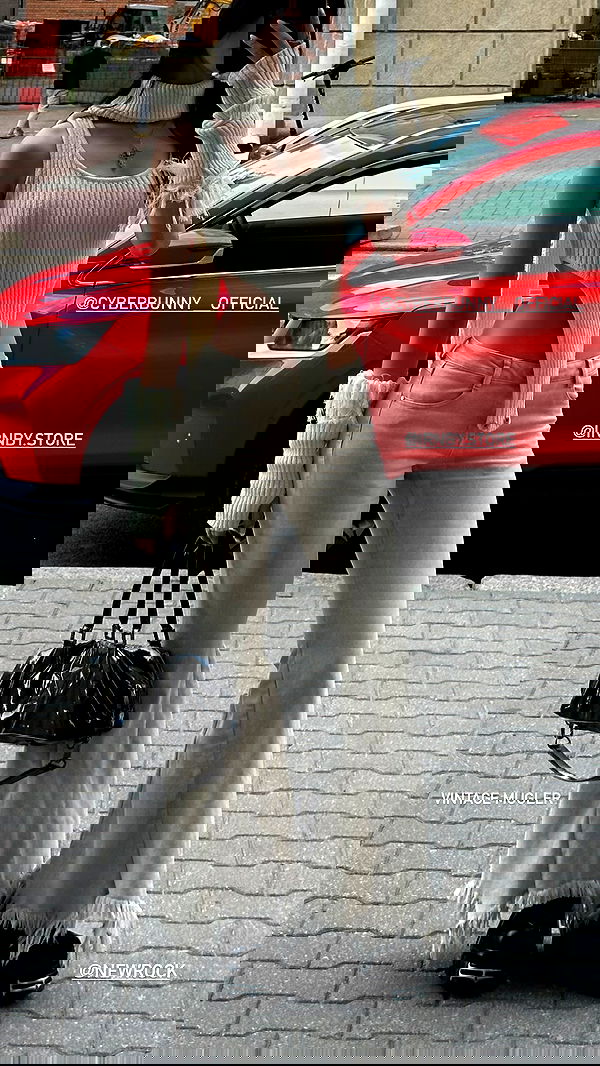 quincymood quincymood archive image