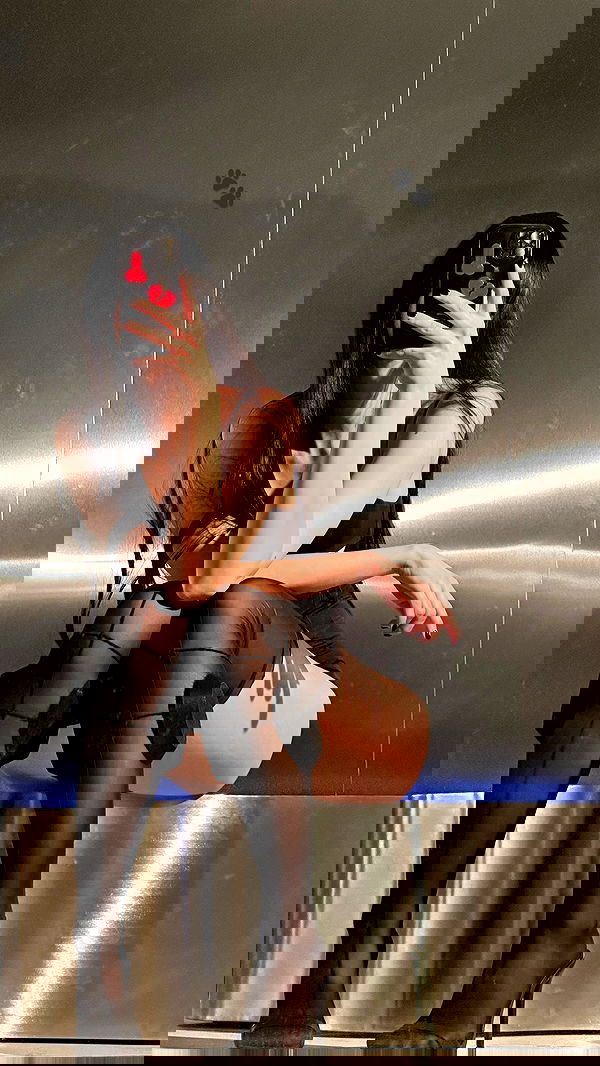 quincymood quincymood archive image