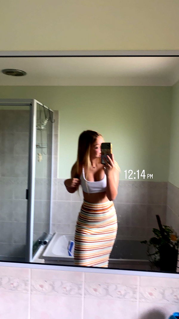 rhiannonmates instagram image archive image