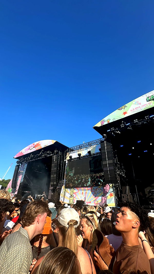 rhiannonmates instagram image archive image