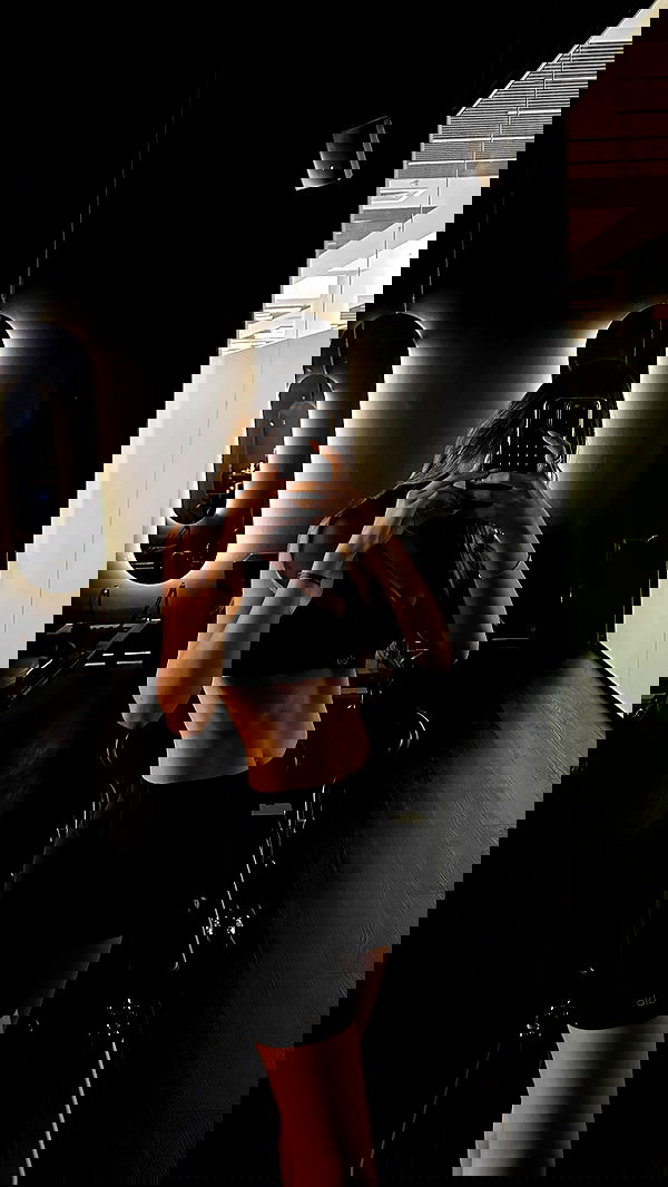 roni.benshushan roni.benshushan archive image