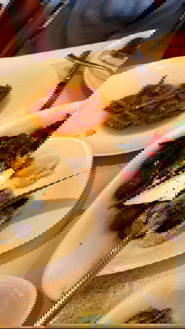 roni.benshushan roni.benshushan archive image