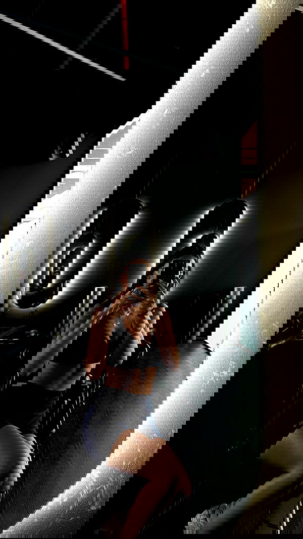 roni.benshushan roni.benshushan archive image