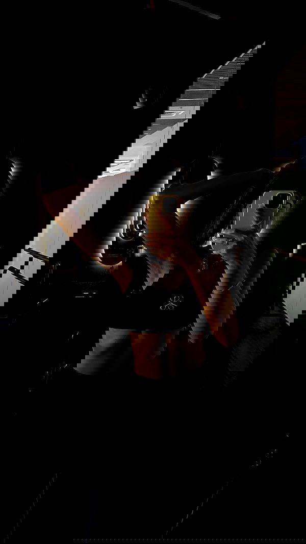 roni.benshushan roni.benshushan archive image