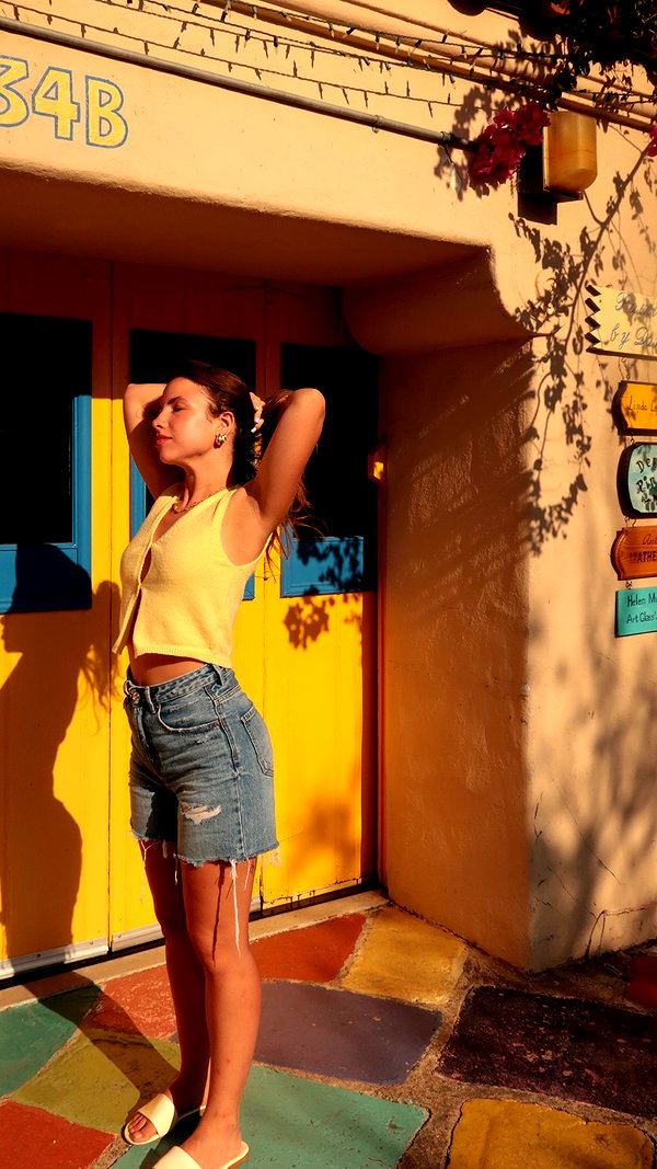 roni_ackerman instagram image archive image