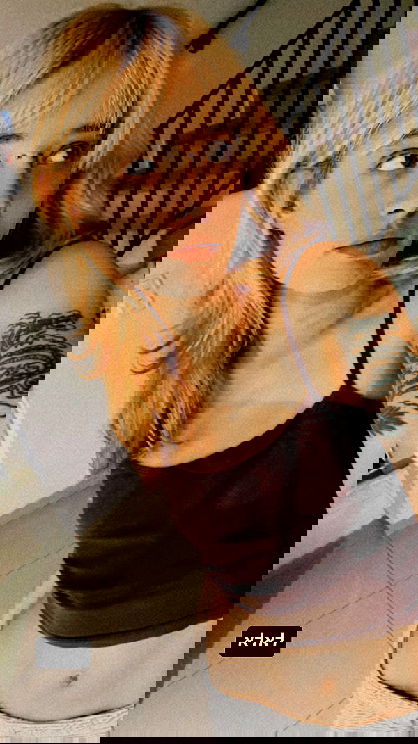 ronyida_ image ~ Altpins