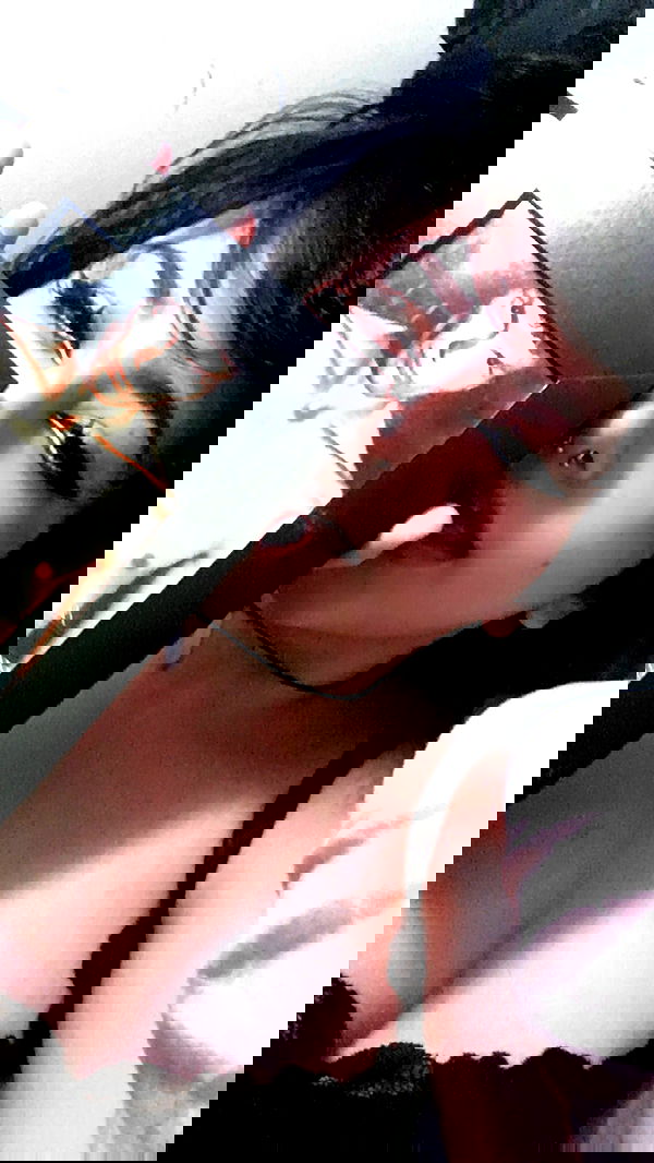 rose_xanne rose_xanne archive image