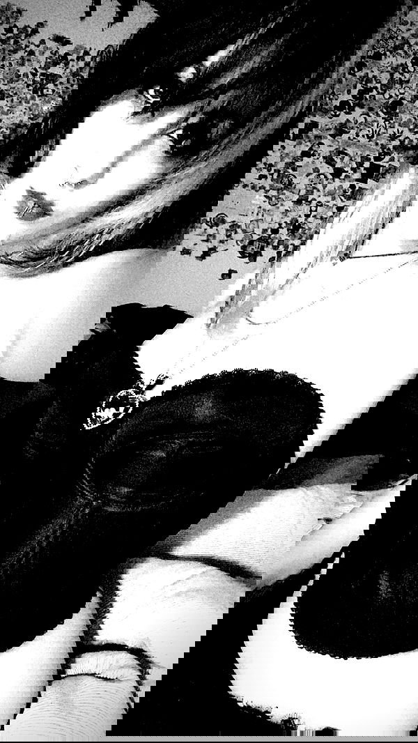 rose_xanne rose_xanne archive image